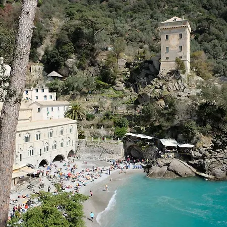 Apartment In Canneto...genova Nel Cuore.